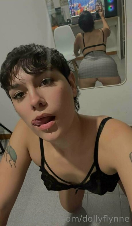 dollyflynne estrella caliente foto