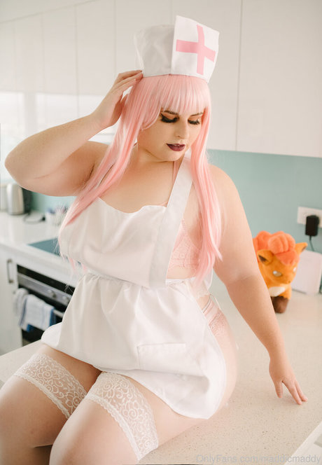 MaddicMaddy belle étoile des photos