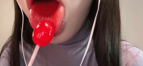 ASMR Yuuu sex actress photos