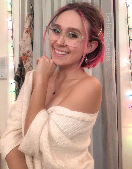 BellatrixSweets actriz porno fotos