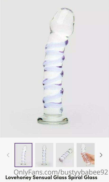 bustyybabee92 modelo agradable fotos