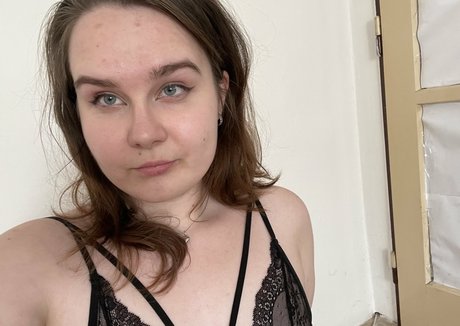 chubbynixiesin modèle de sexe image