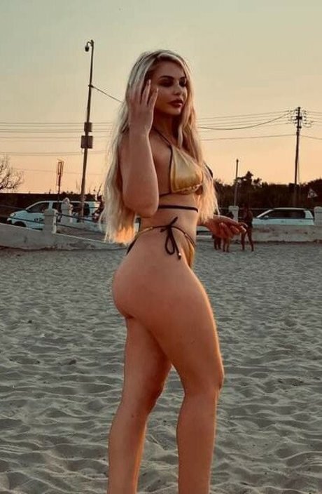 Maltese Girls estrella del sexo imagen