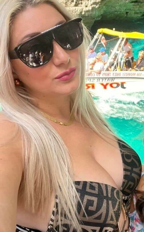 Maltese Girls actriz de desnudos galerías