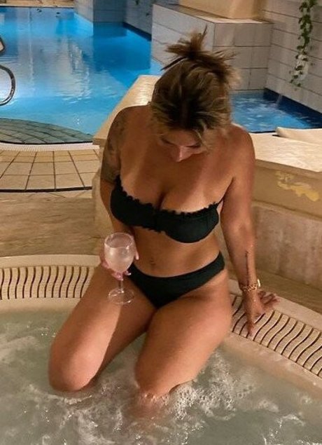 Maltese Girls mejor estrella porno foto