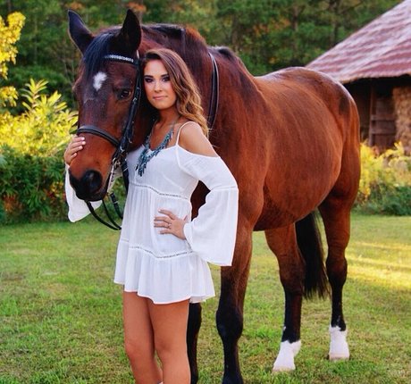 Ashton Hatchell hermosa actriz imágenes