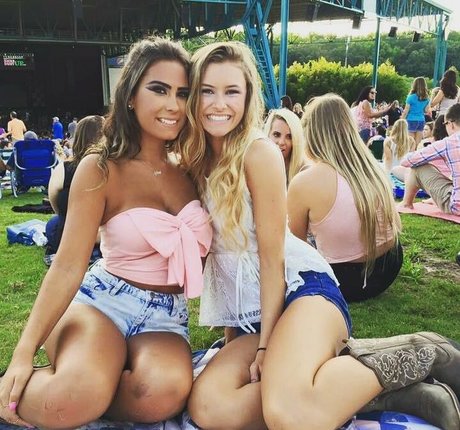 Ashton Hatchell belle star du porno collection