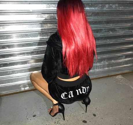 Tsmissmara estrella porno perfecta archivo