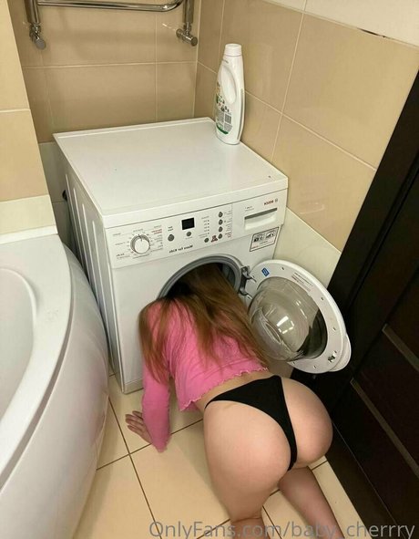 baby cherrry star du porno gratuit images