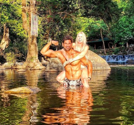 Farbenfuchs estrella porno exclusiva fotos