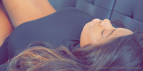 southernhomiefree actriz caliente imágenes