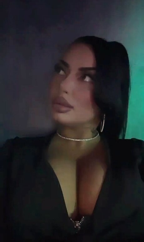 puta emo onlyfans sexo archivo