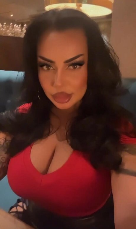 gros seins éjaculation onlyfans parfaite haute qualité photos