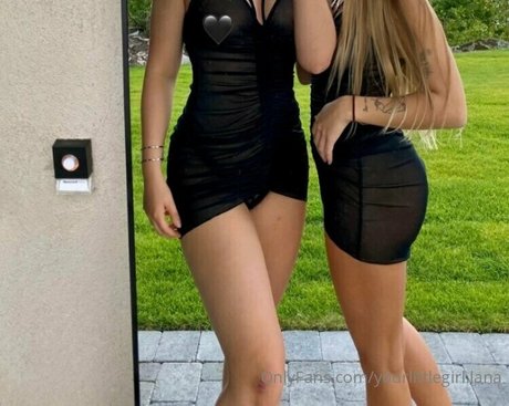 yourlittlegirl lana haut modèle des photos