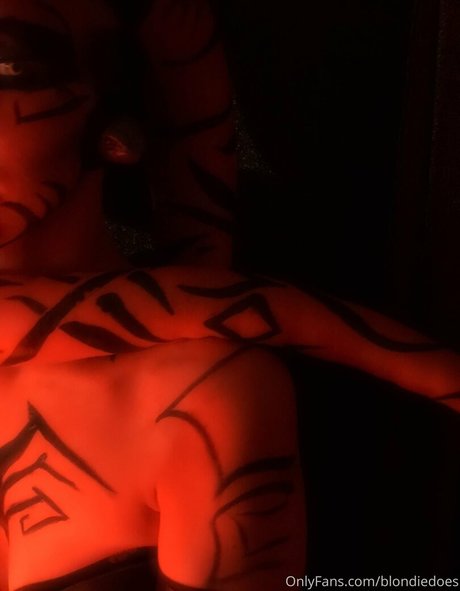 blondiedoes star du porno belle des photos