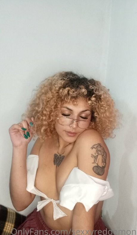 sexxyreddemon belle étoile archive