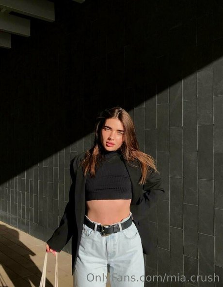 raketaraketa1998 modelo atractivo foto