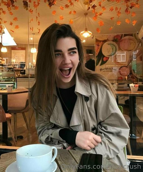 raketaraketa1998 actrice hd galerie