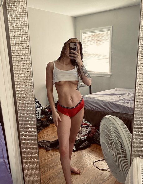 irresistible ivy estrella del arte imagen