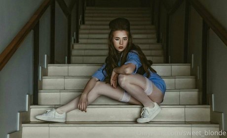 hot blonda actrice libre galeries