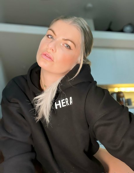 housewifekim nus de stars du porno archive