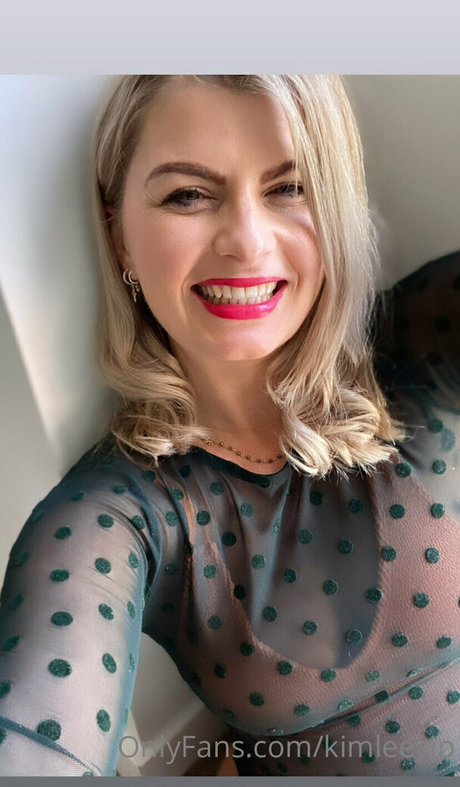 housewifekim desnudos estrella galería