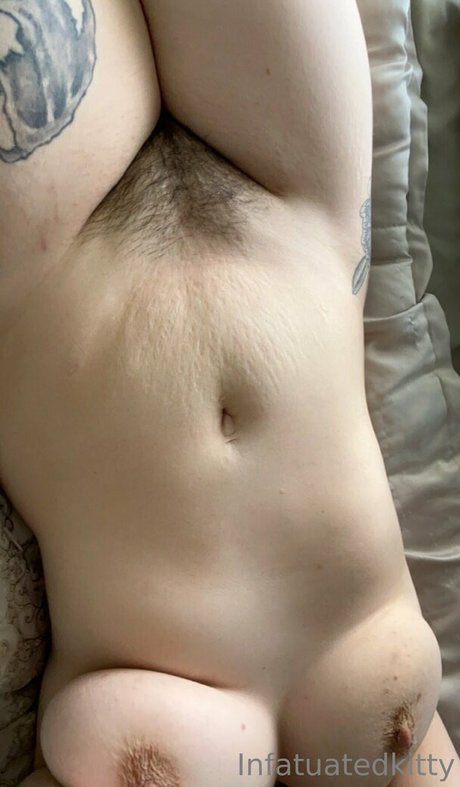 cute asian onlyfans top picture