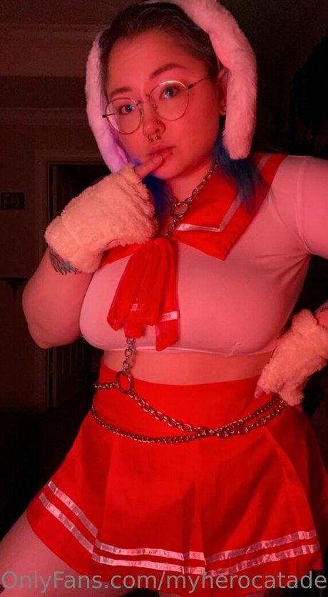 myherocatademiafree actrice xxx archive