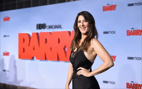 D Arcy Carden actriz porno fotos