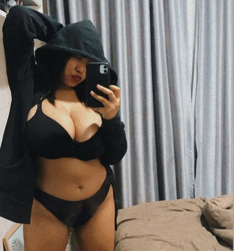 Aoy Chitchanok modelo agradable archivo