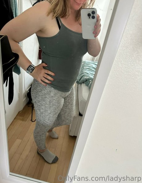 popular free onlyfans beautiful naked picture