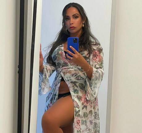 milf mom onlyfans hot nude gallery