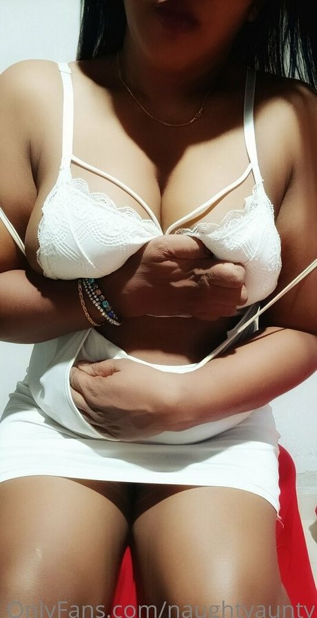 naughtyaunty sexe star du porno images