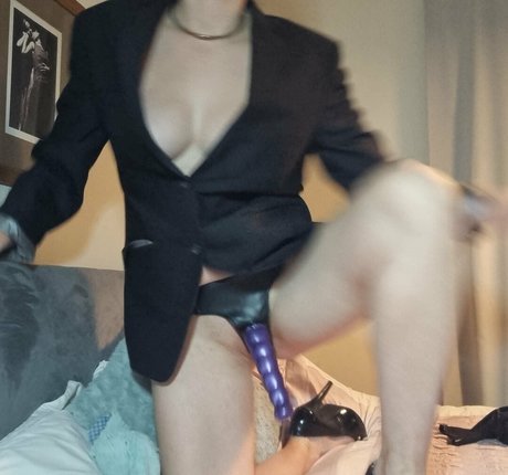 goddess of filth exclusive model images