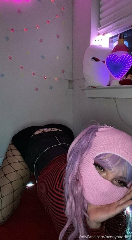 bxnnybaddie3 estrella perfecta foto