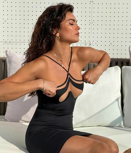 Kyra Santoro modelo recopilación