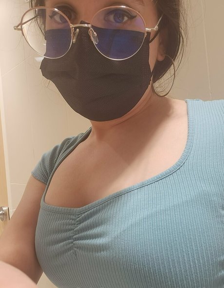 yourlocalfuta estrella porno desnuda imágenes