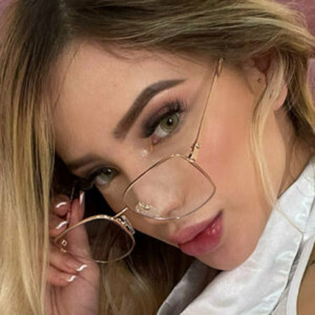 Mistress Dani Tabares nude pornstar picture