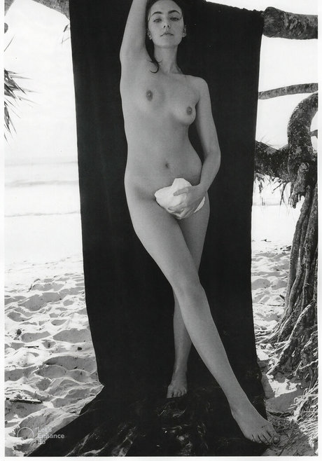 Amelia Zadro star nude pictures