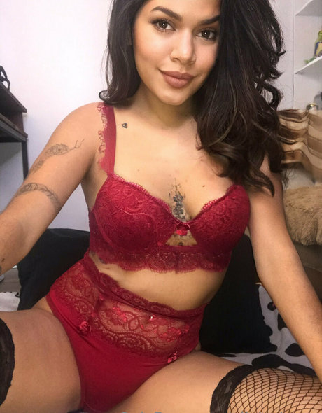 sofia jones2 pretty star pic