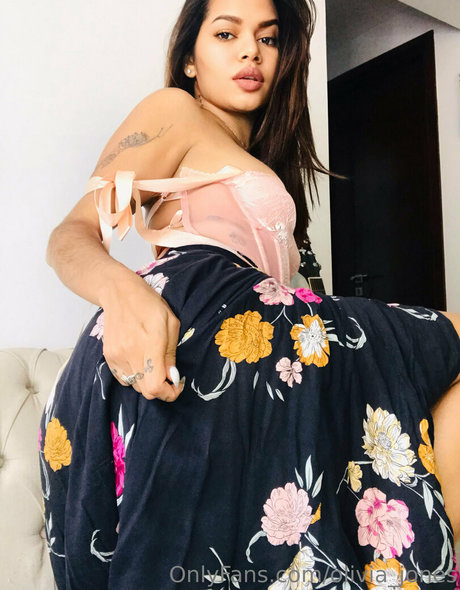 sofia jones2 Image de profil