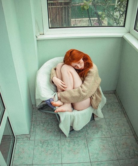 Zhenya foxxx mannequin photo