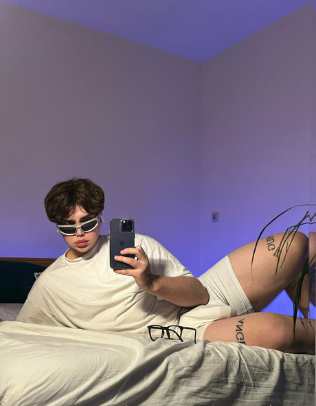 sweeetbooyy thumbnail