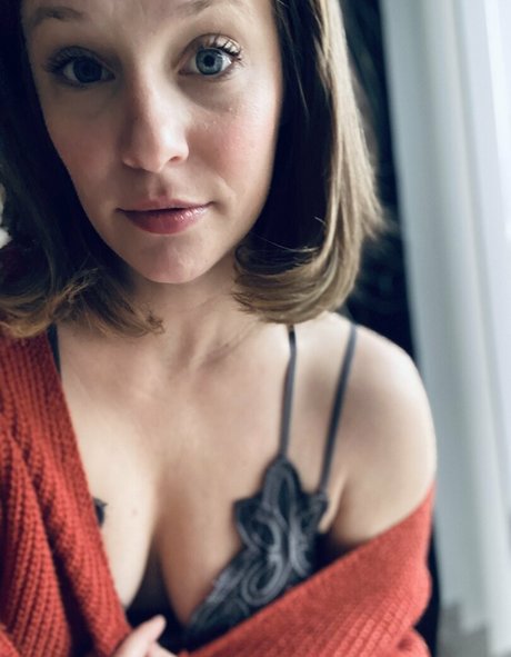 sexttherapy modèle xxx image