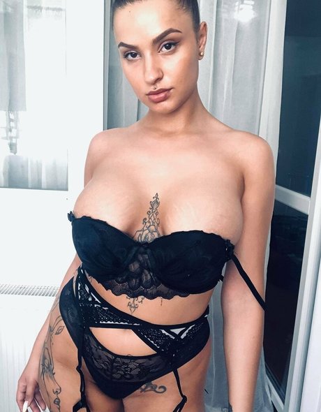 diana rosefree estrella superior foto