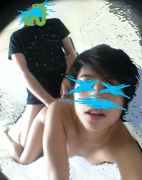 Salomesalvi estrella atractiva imágenes