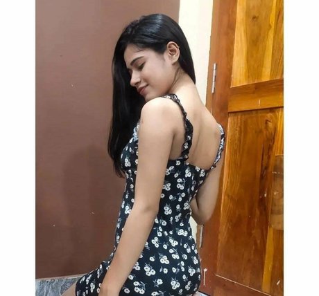 Sakshi Patil erotic pornstar pics