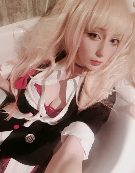 x meki actriz adulta imágenes