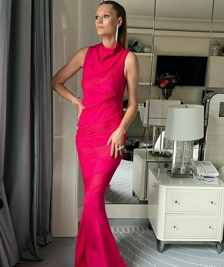 Toni Garrn star du porno gratuit photo