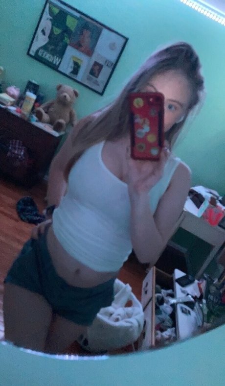 darthvicki naked actress pics